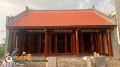 Nhà gỗ đỏ 3 gian 22 cột